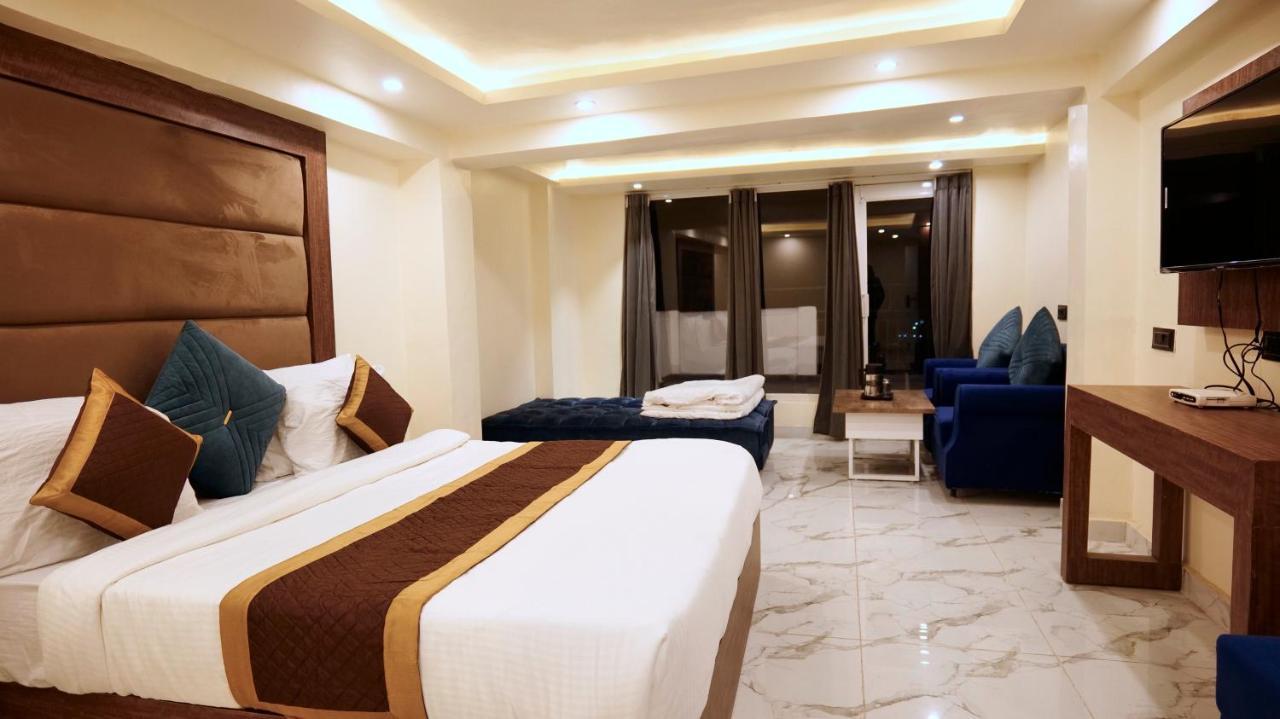 Hotel Brite Star Mussoorie Esterno foto